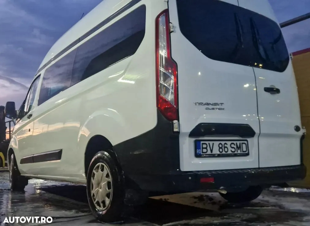 Ford Transit Custom - 11