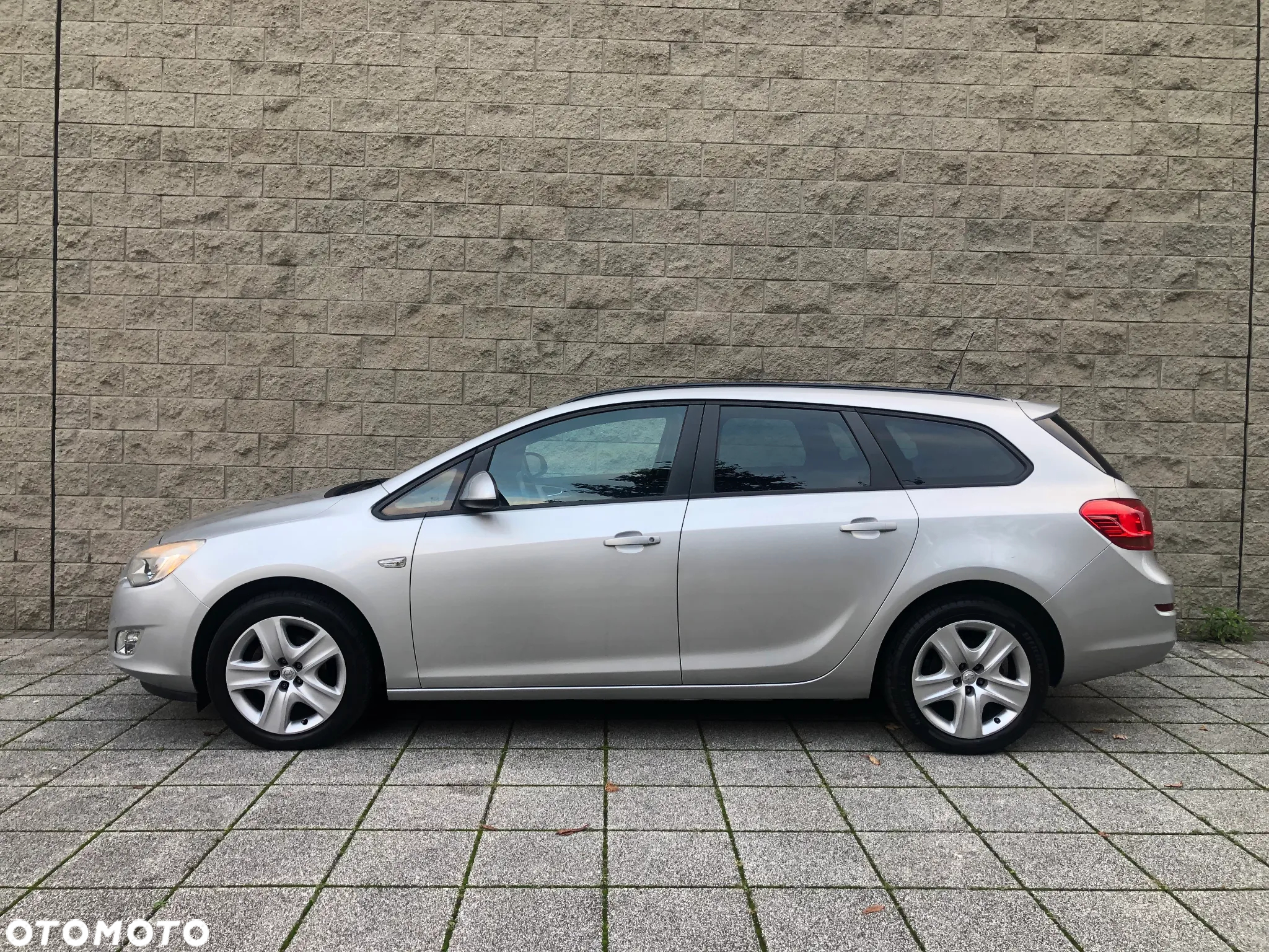 Opel Astra 1.4 Turbo Design Edition - 15