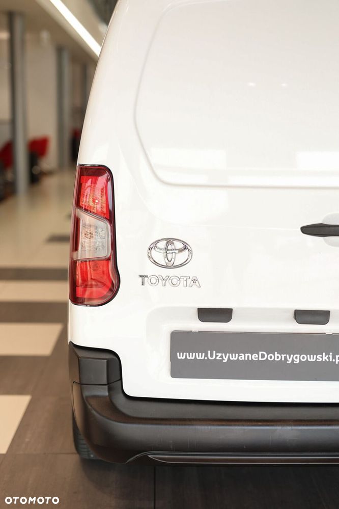 Toyota PROACE CITY - 39