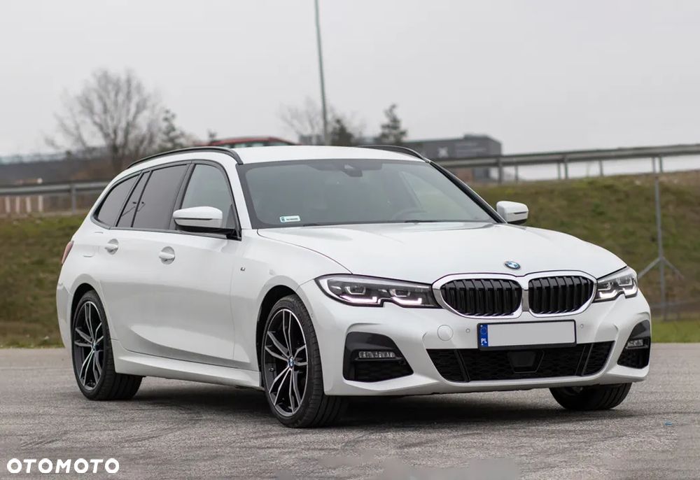 BMW Seria 3 320d xDrive M Sport Sport - 1