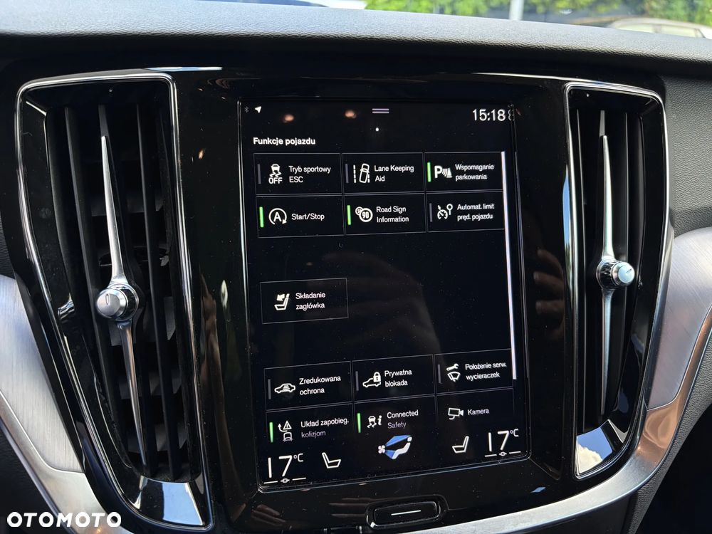 Volvo V60 D4 Geartronic Momentum Pro - 26