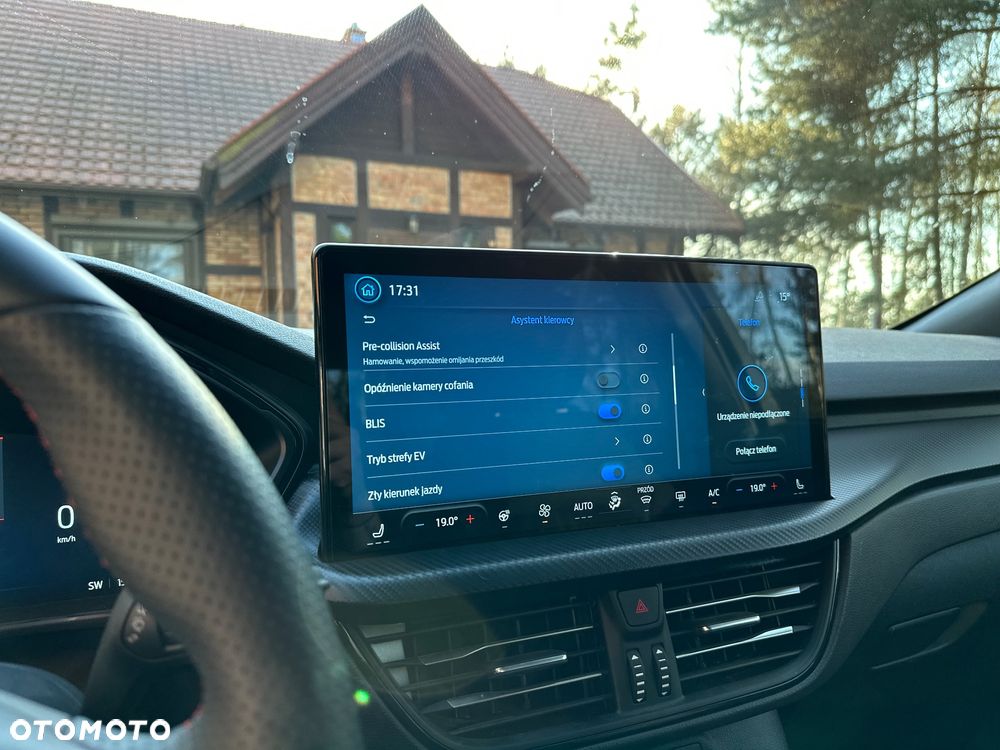 Ford Kuga 2.5P PHEV FWD ST-Line eCVT - 20