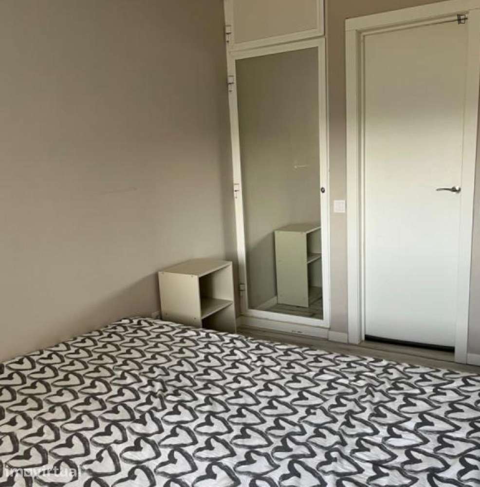 Quarto - localizado em Lisbon - Grande imagem: 4/20