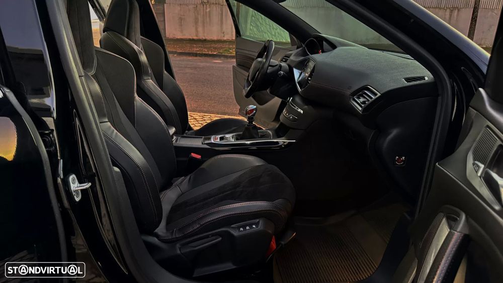 Peugeot 308 GTi by Sport - 23