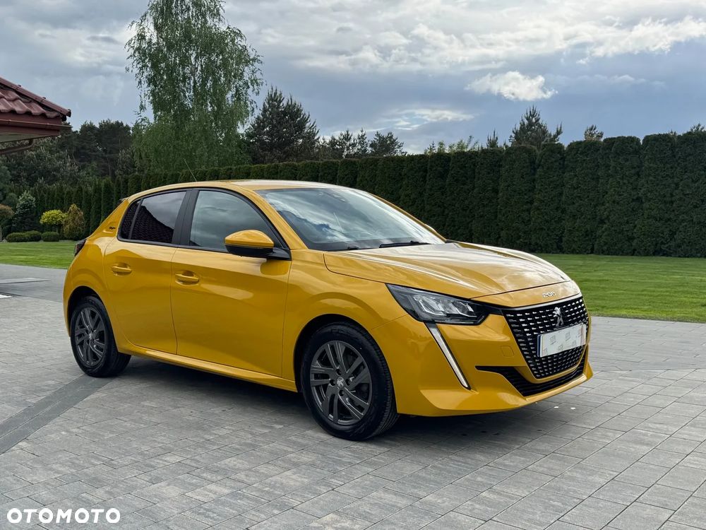 Peugeot 208 - 3