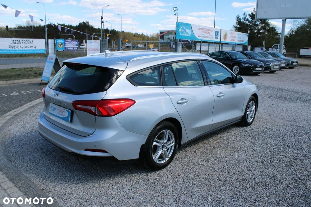 Ford Focus - 6