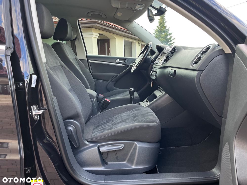 Volkswagen Tiguan 2.0 TDI Perfectline - 19