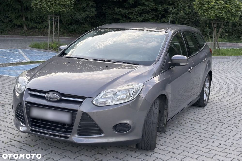 Ford Focus 1.6 Ambiente Start - 4