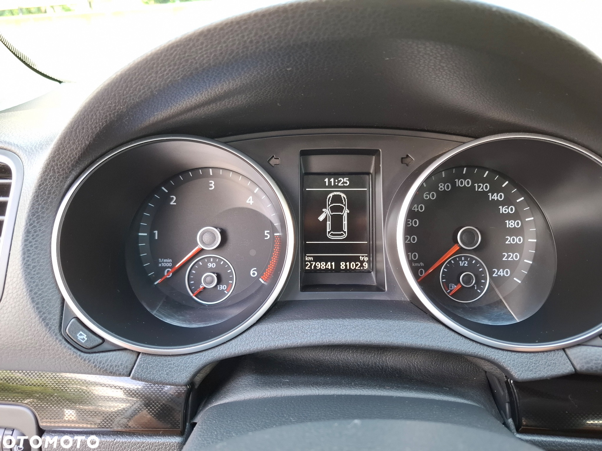 Volkswagen Golf VI 1.6 TDI Comfortline - 20