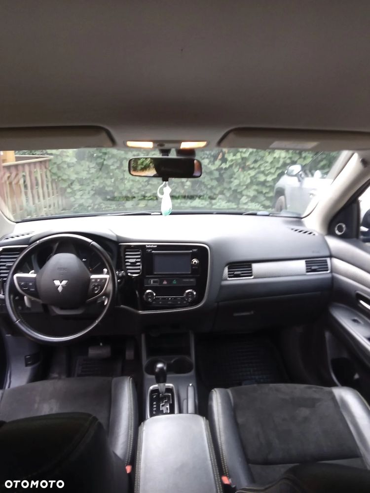Mitsubishi Outlander 2.0 Intense + - 4