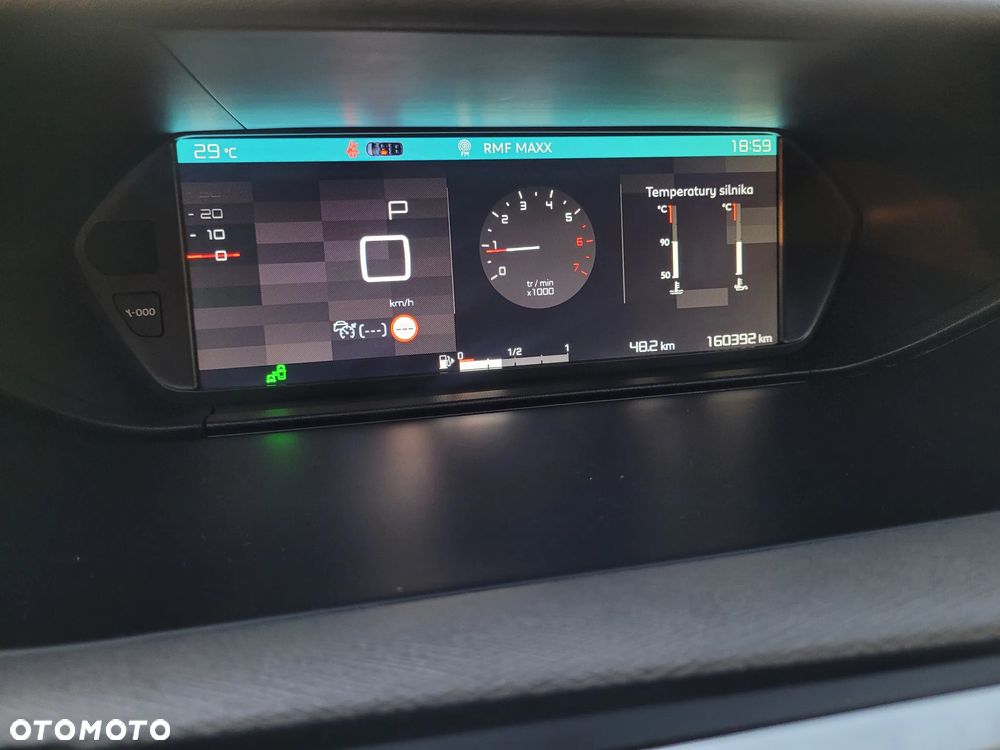 Citroën C4 Grand Picasso - 19