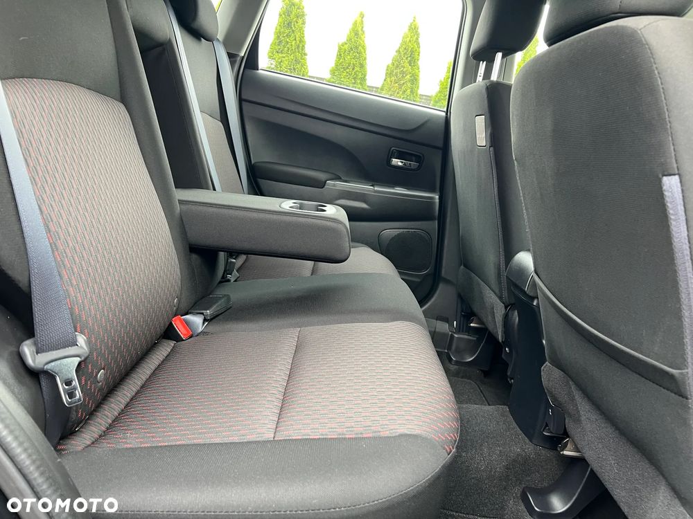 Mitsubishi ASX 1.6 2WD Edition 100+ - 34