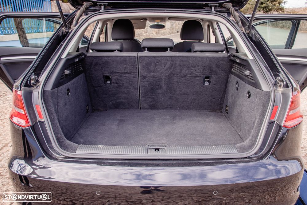 Audi A3 Sportback - 4