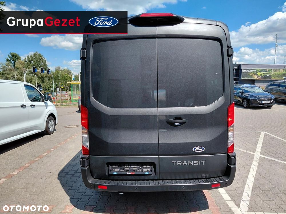 Ford Transit - 6