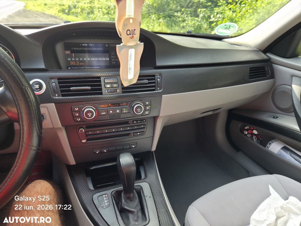 BMW Seria 3 320i Aut. - 6