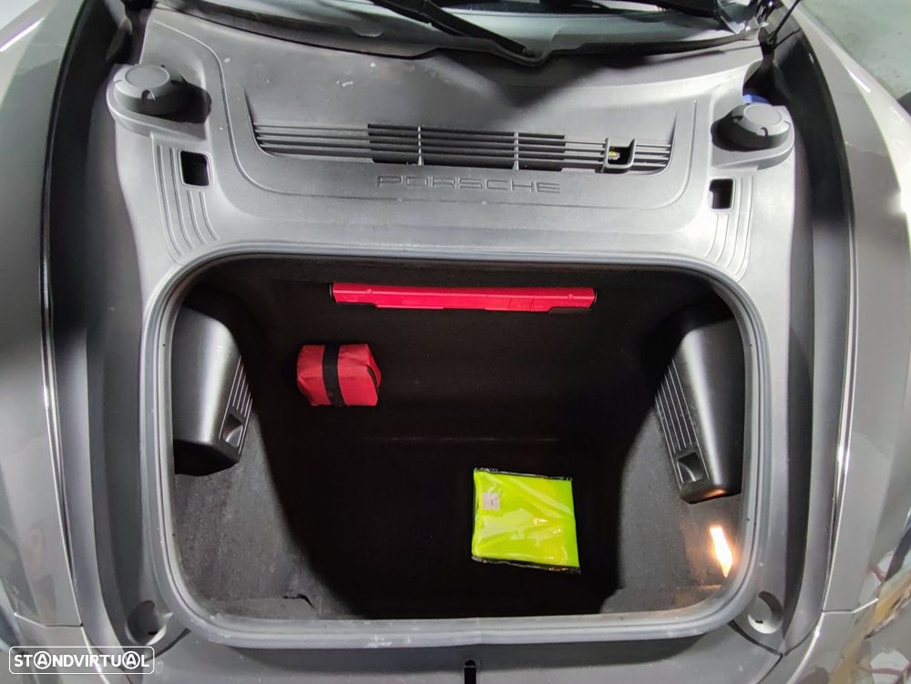 Porsche 718 Boxster 2.0 T - 10