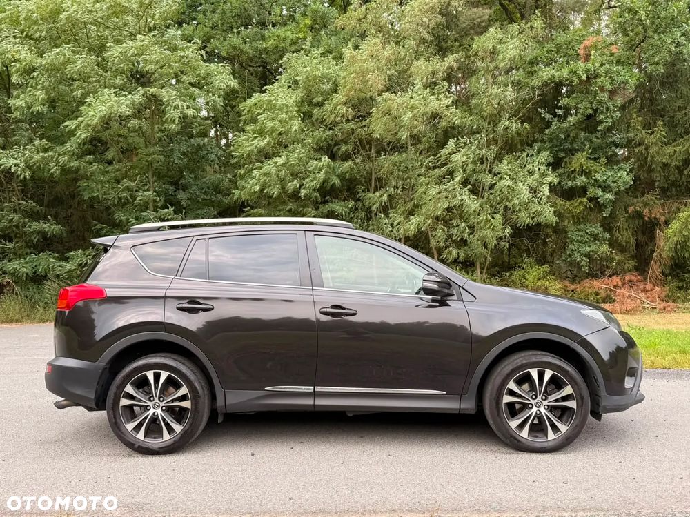 Toyota RAV4 2.0 D-4D Premium - 5