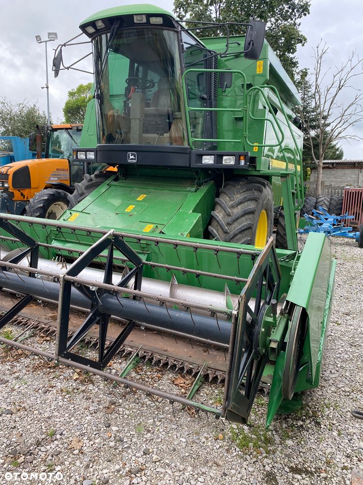 John Deere 2256 - 2
