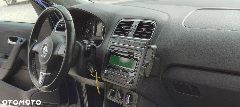 Volkswagen Polo - 14