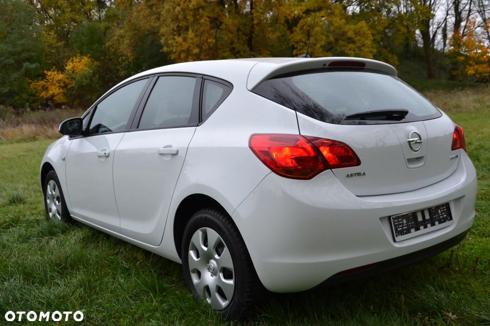 Opel Astra 1.4 EcoFLEX Design Edition - 17