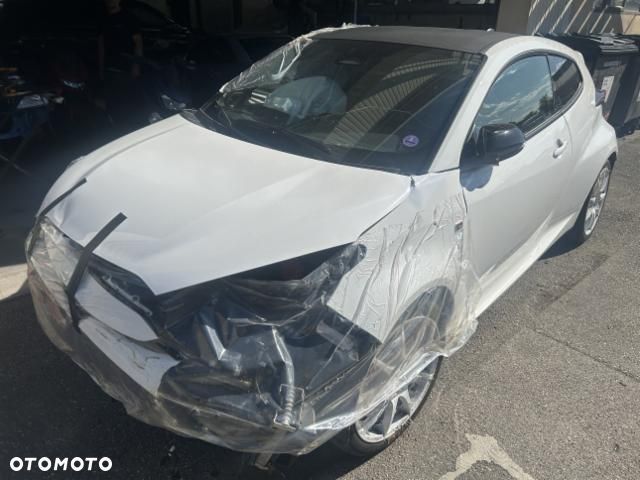 Toyota GR Yaris 1.6 Dynamic - 4
