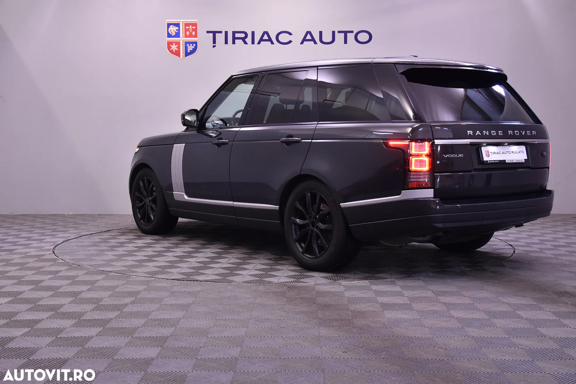 Land Rover Range Rover - 3