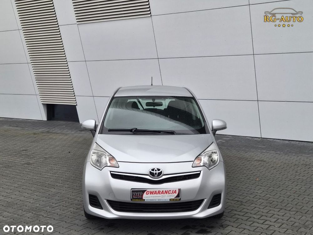 Toyota Verso S - 16
