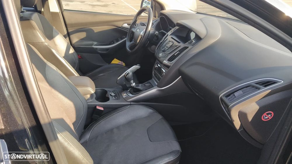 Ford Focus 1.6 TDCi Titanium Best - 27