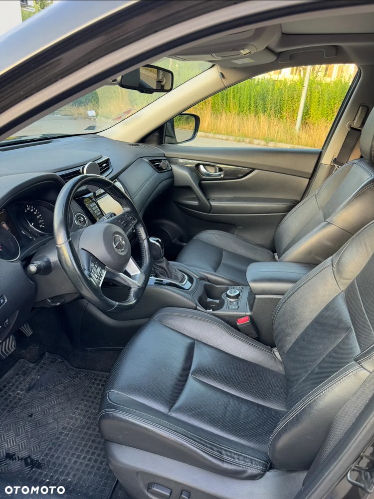 Nissan X-Trail 2.0 dCi Tekna 4WD Xtronic - 10