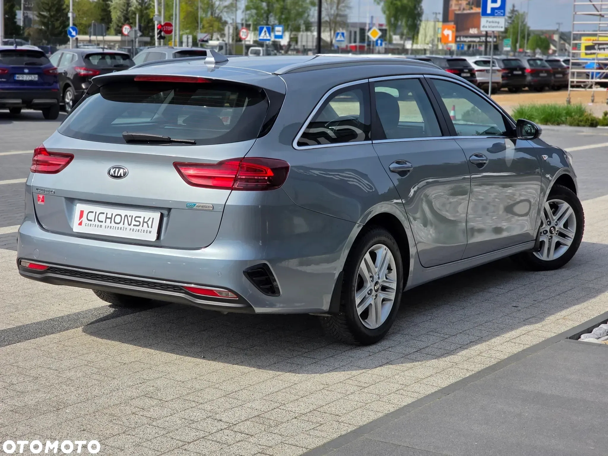 Kia Ceed 1.6 CRDi SCR L - 7