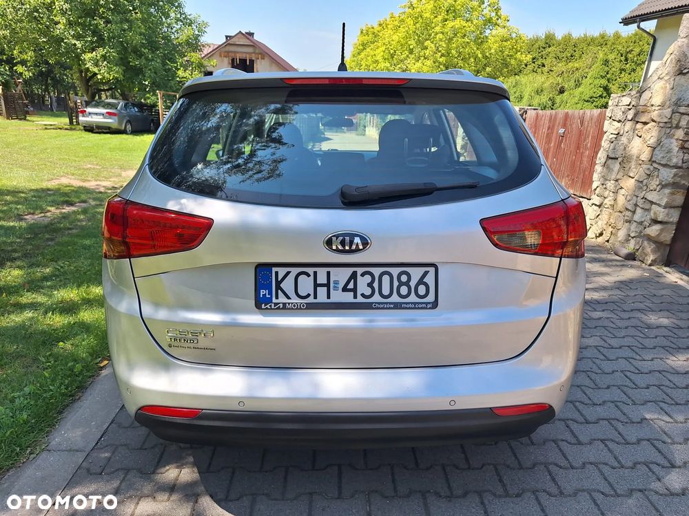 Kia Ceed 1.6 GDI L DCT - 27