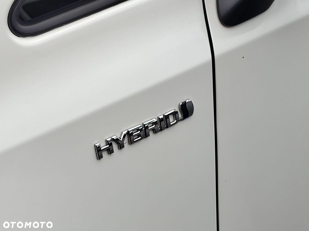 Toyota Prius - 3