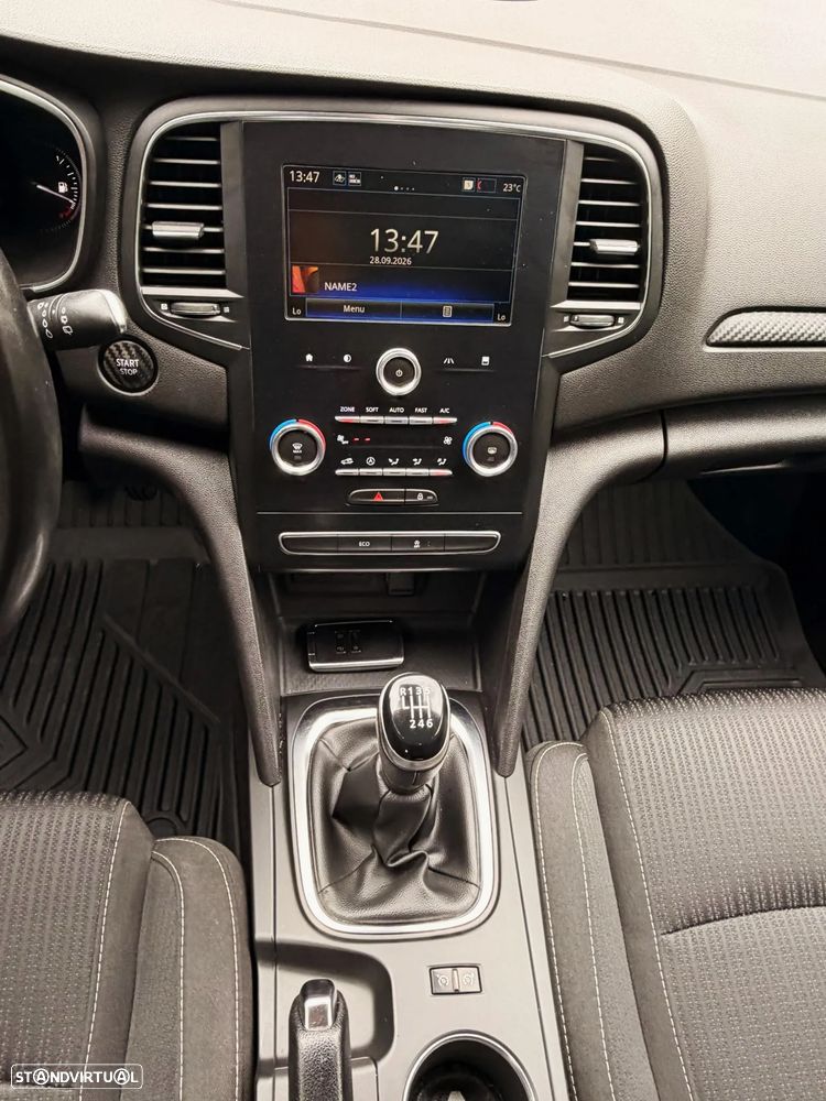 Renault Mégane BLUE dCi 115 ZEN - 13