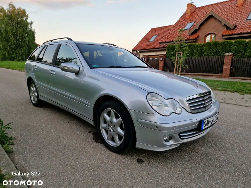 Mercedes-Benz Klasa C 200 CDI Automatik Avantgarde Sport Edition - 22