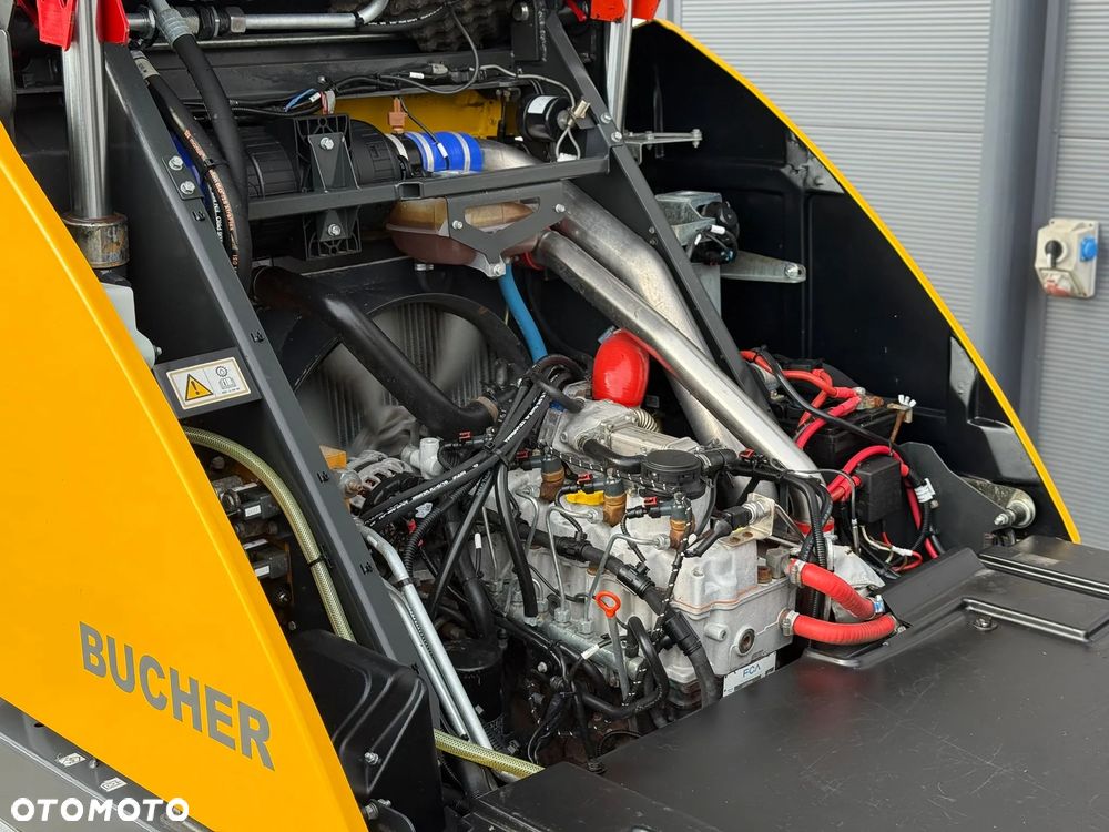 Inny Zamiatarka Johnston Bucher C202 // 2021 r. - 11