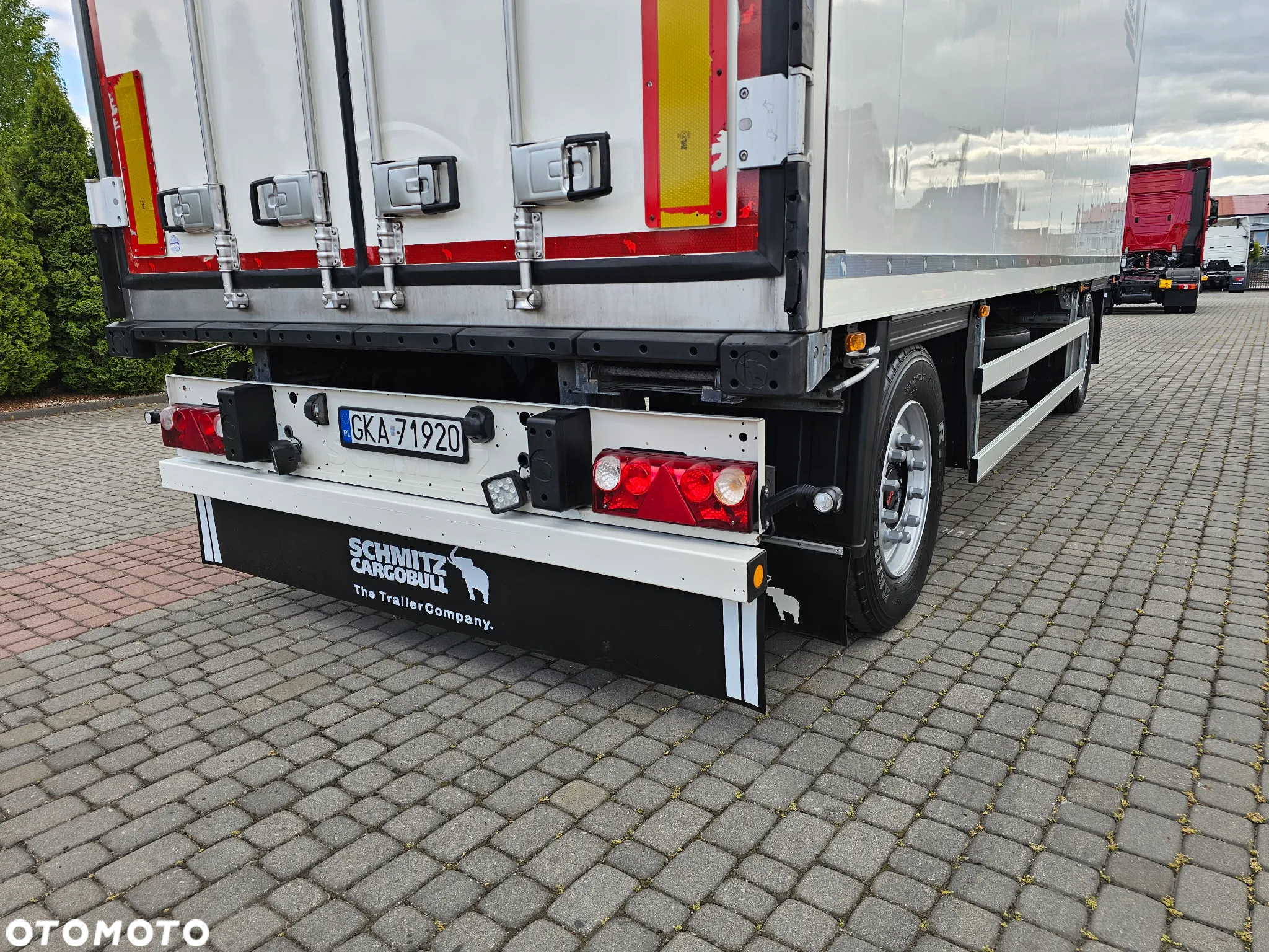 Schmitz Cargobull PRZYCZEPA CHŁODNIA HAKOWA!Thermo-King SLX300e - 14