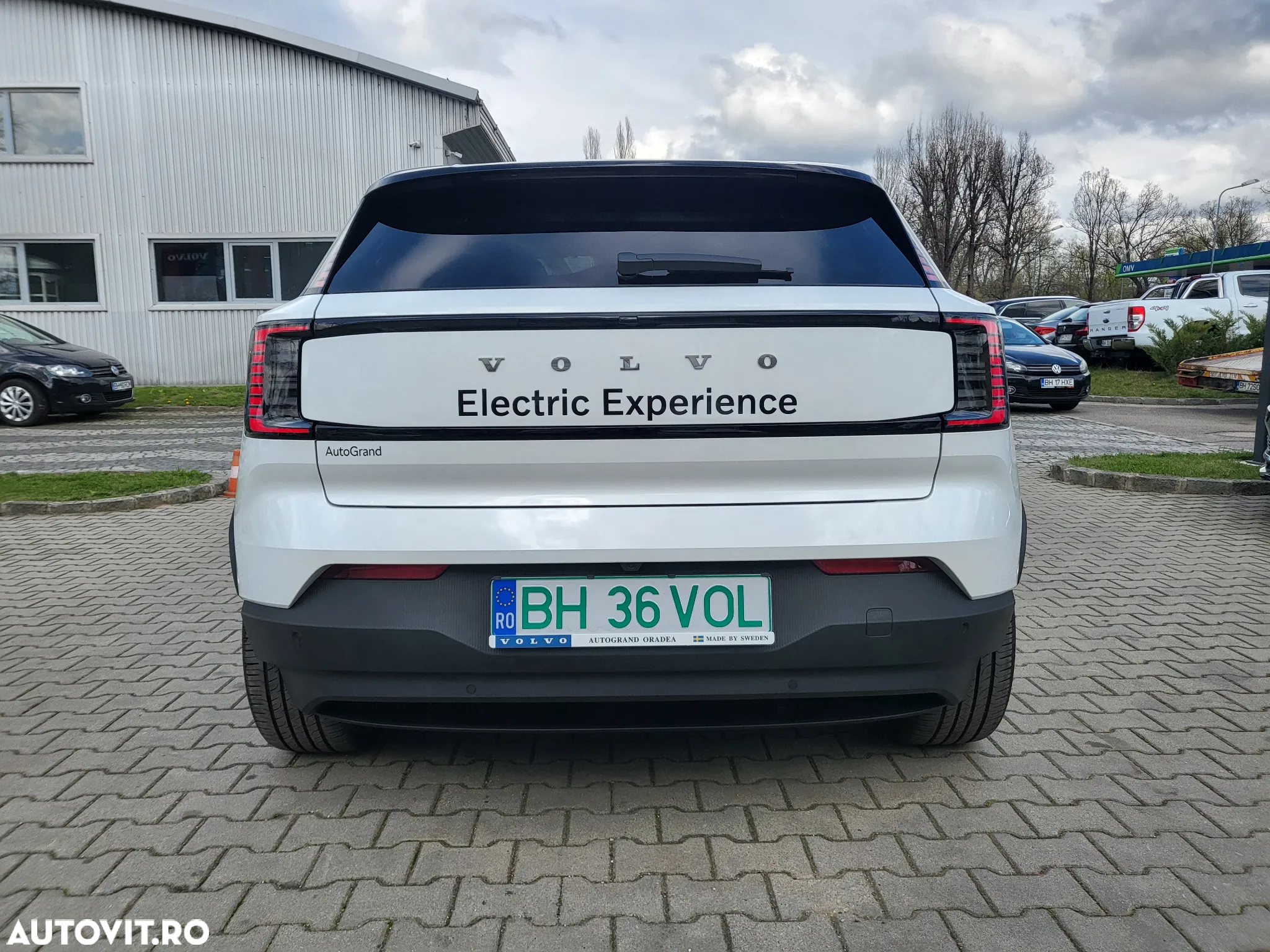 Volvo EX30 Twin Motor Performance Ultra - 12