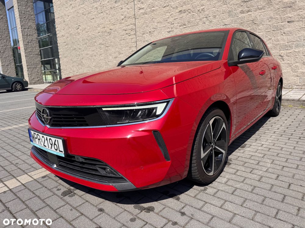 Opel Astra V 1.2 T Elegance S&S