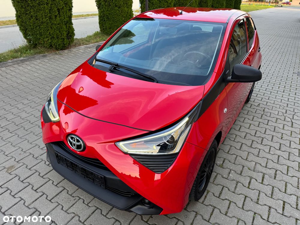 Toyota Aygo x-business - 30