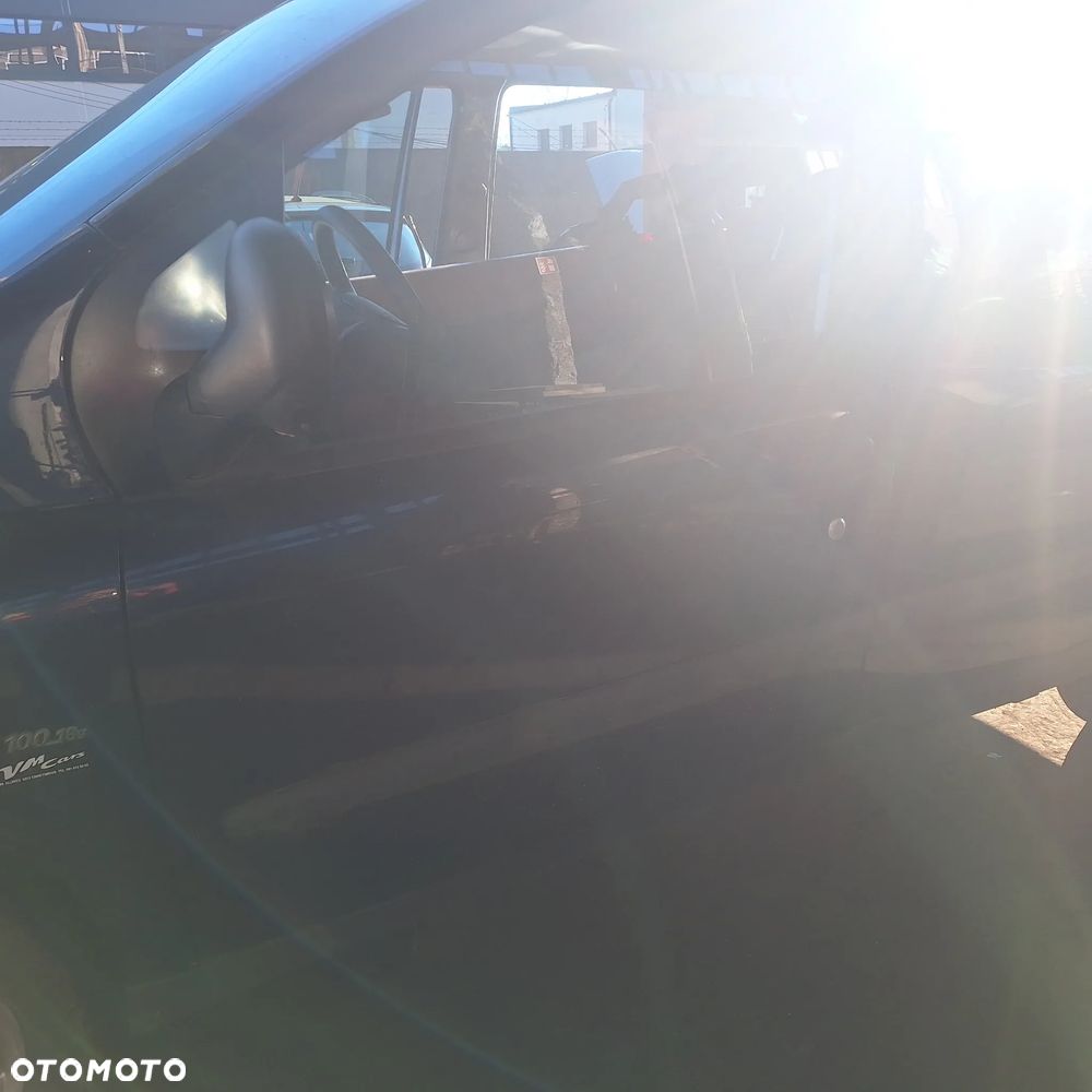 MASKA ZDERZAK DRZWI BLOTNIK LAMPY SZYBA CZESCI MULTIPLA 339/7 - 7