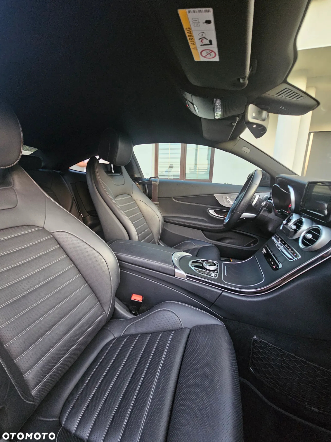 Mercedes-Benz Klasa C 300 d 4MATIC 9G-TRONIC - 9