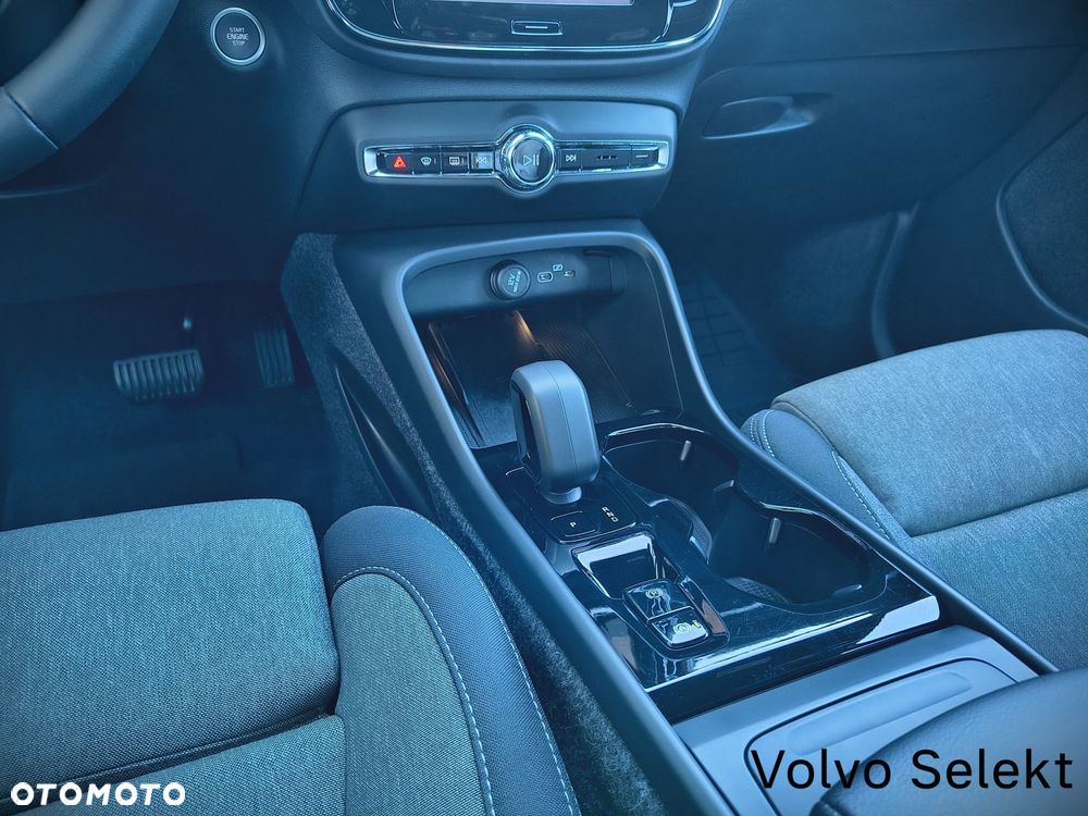 Volvo XC 40 - 26