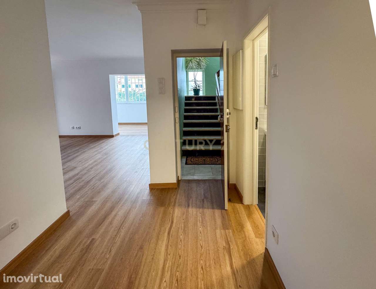 T3 remodelado para arrendar - Grande imagem: 5/14