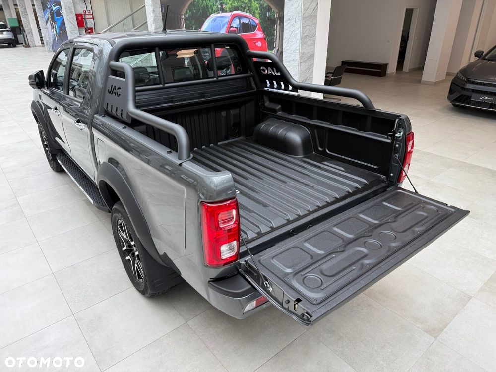 JAC T8 PRO Standard - 25