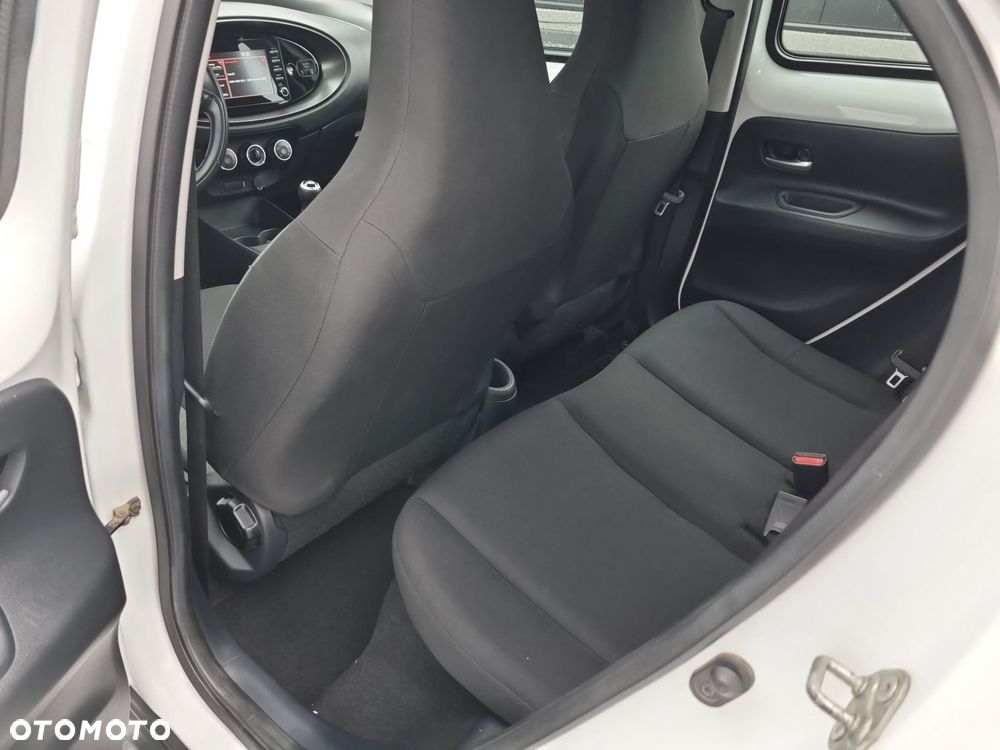Toyota Aygo X - 13