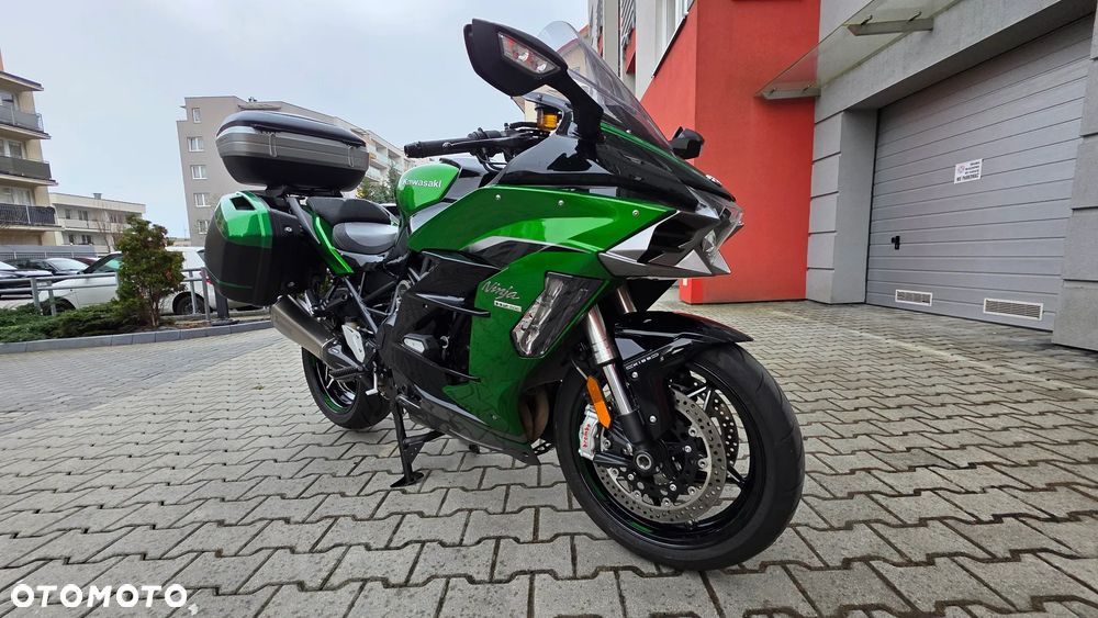Kawasaki Ninja H2 SX - 1