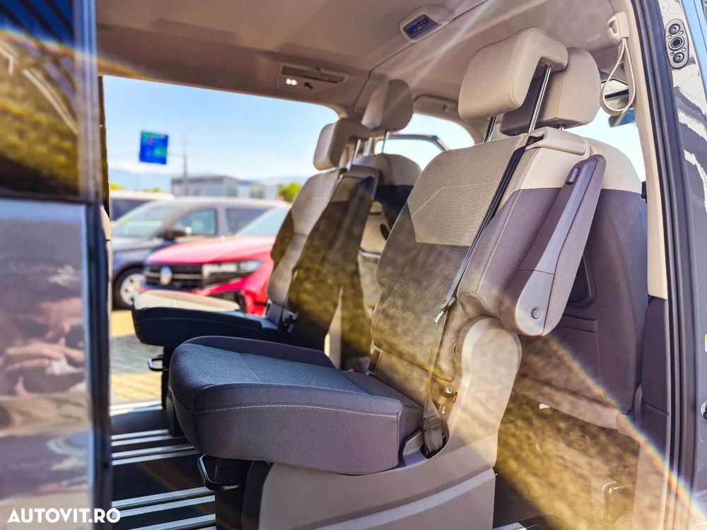 Volkswagen Multivan - 16