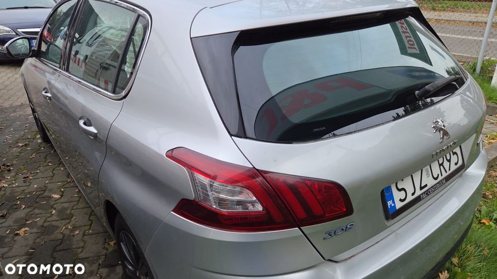 Peugeot 308 - 6