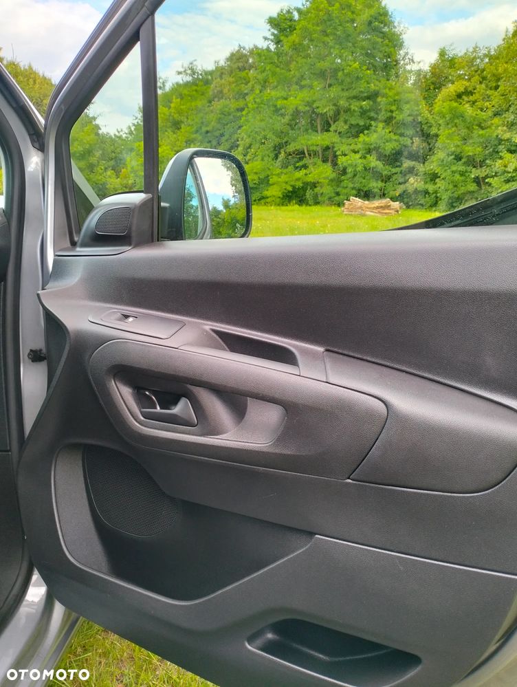 Opel Combo - 12
