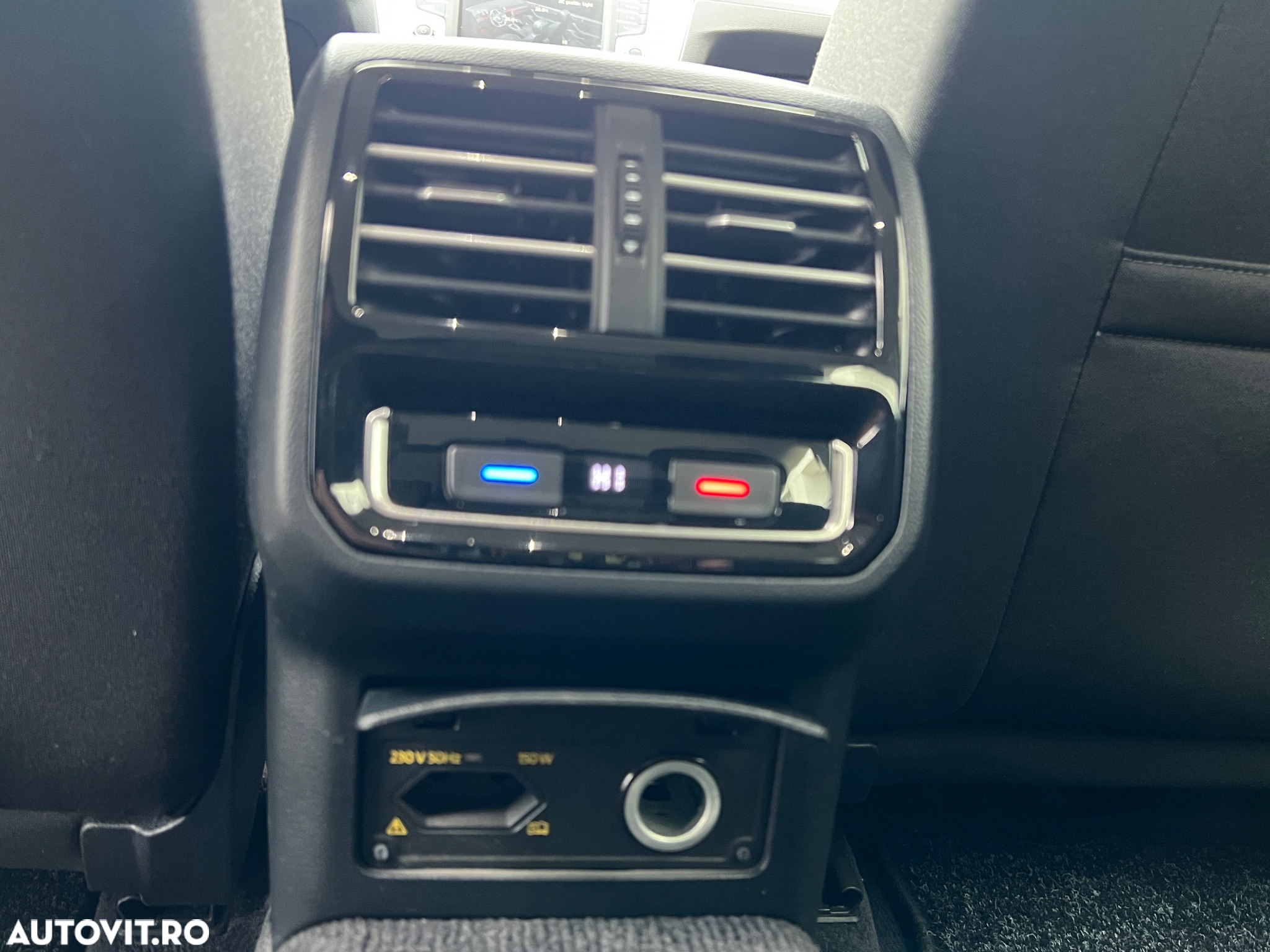 Volkswagen Passat Variant 1.6 TDI (BlueMotion Technology) Comfortline - 20